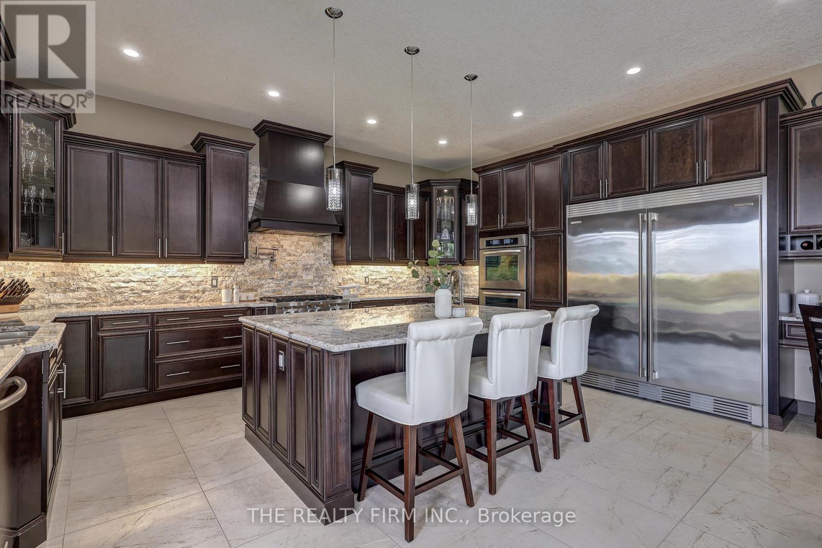 22060 Nissouri Road, Thames Centre, Ontario  N0M 2P0 - Photo 9 - X12393467