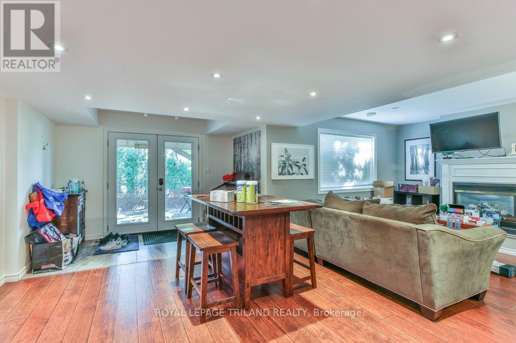97 Timber Drive, London South, Ontario  N6K 3V6 - Photo 27 - X12393493