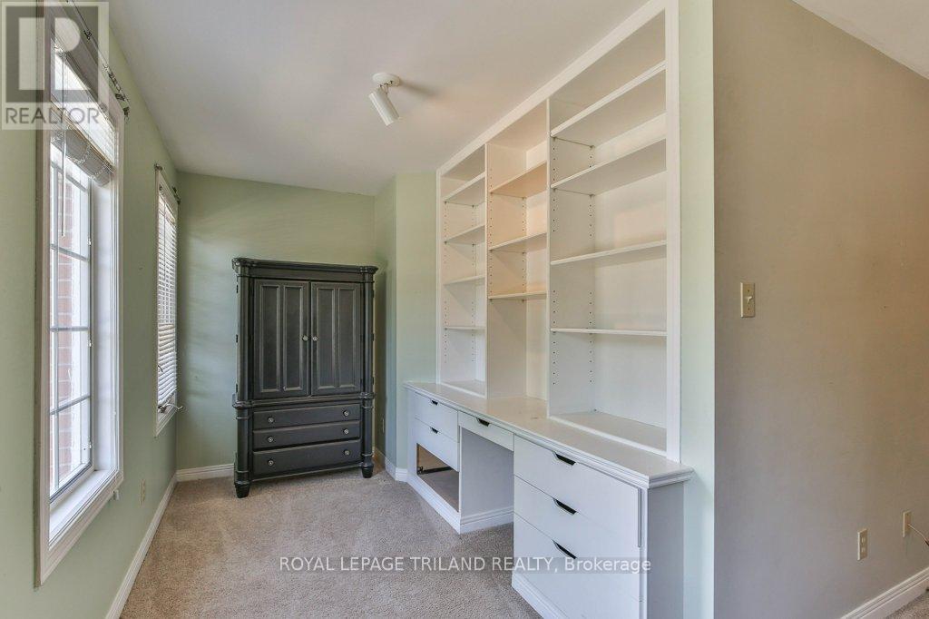 97 Timber Drive, London South, Ontario  N6K 3V6 - Photo 32 - X12393493