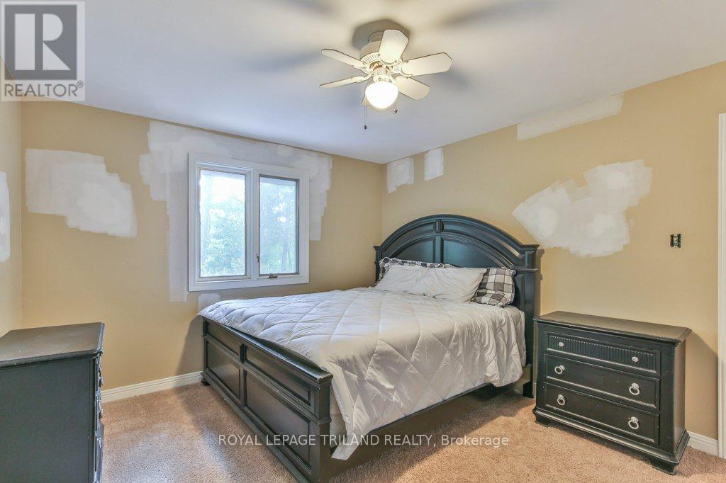 97 Timber Drive, London South, Ontario  N6K 3V6 - Photo 37 - X12393493