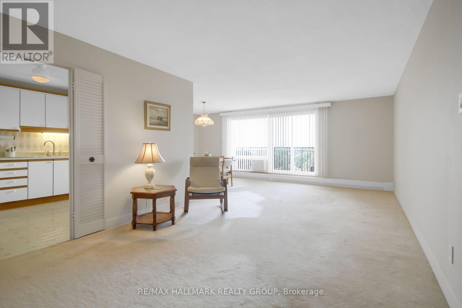 903 - 1485 Baseline Road, Ottawa, Ontario  K2C 3L8 - Photo 5 - X12393471