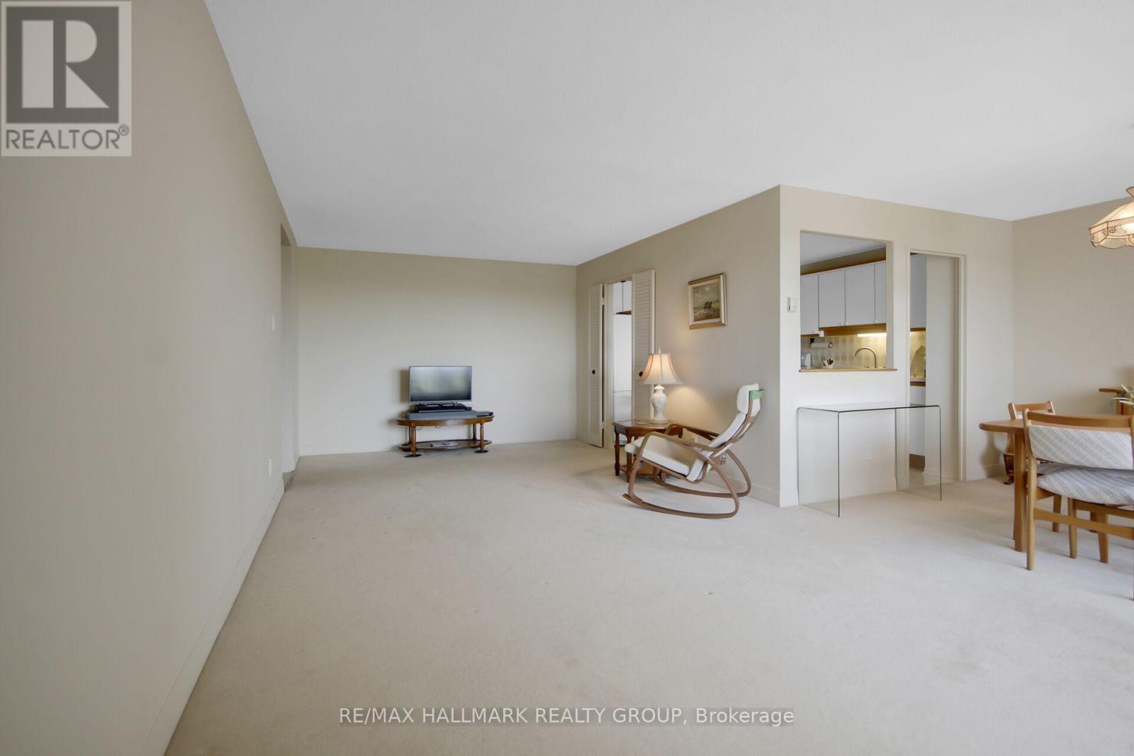 903 - 1485 Baseline Road, Ottawa, Ontario  K2C 3L8 - Photo 8 - X12393471
