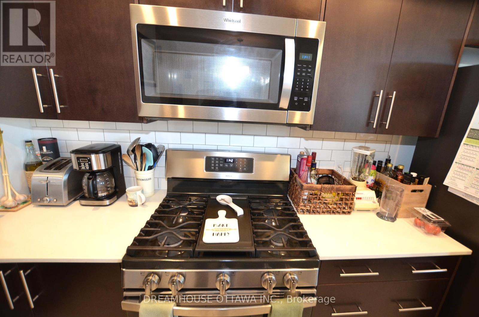 257 Finsbury Avenue, Ottawa, Ontario  K2S 2Y2 - Photo 10 - X12393510