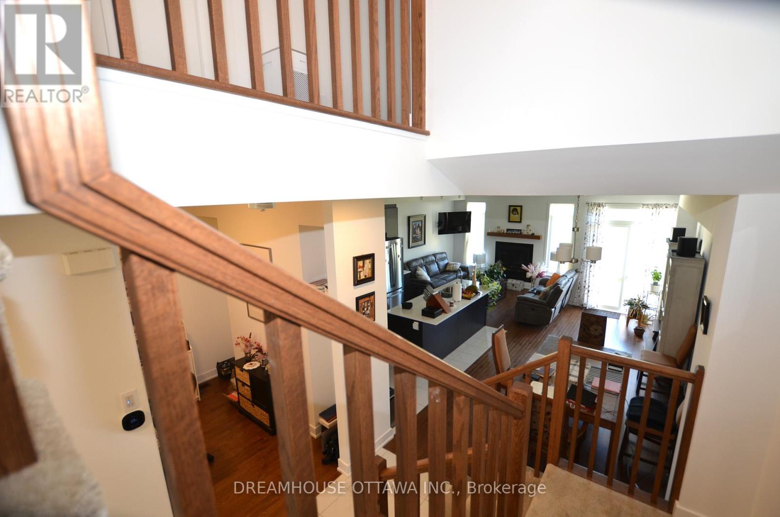 257 Finsbury Avenue, Ottawa, Ontario  K2S 2Y2 - Photo 13 - X12393510