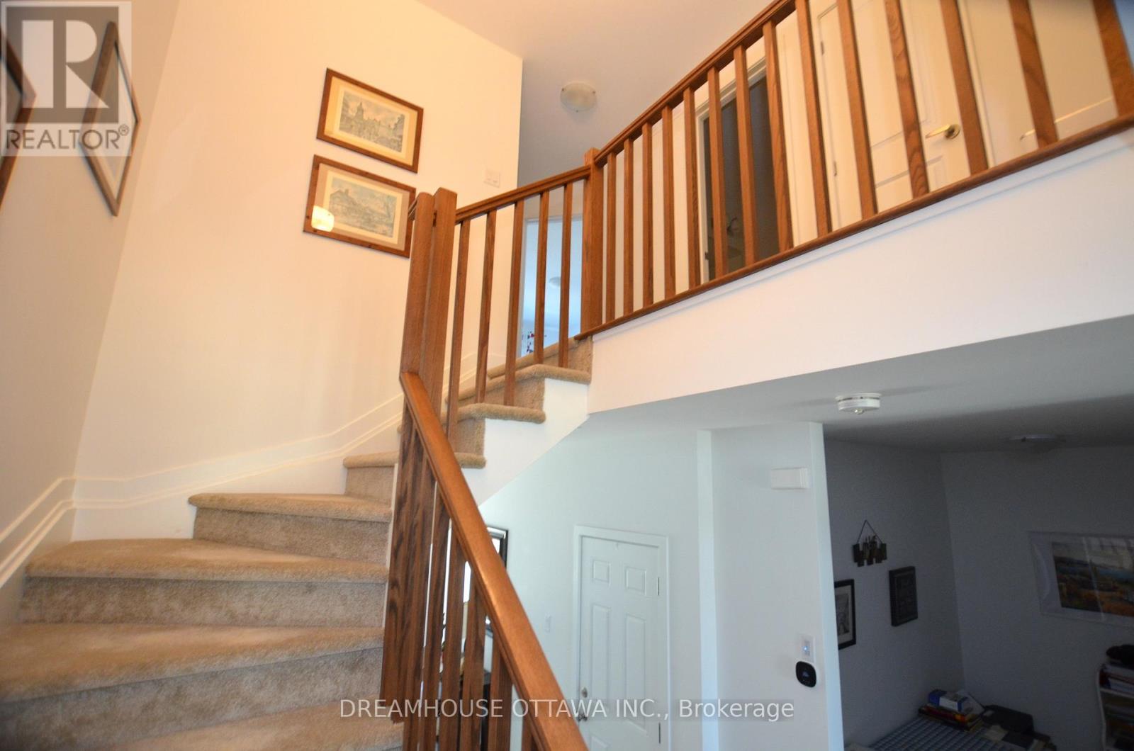 257 Finsbury Avenue, Ottawa, Ontario  K2S 2Y2 - Photo 15 - X12393510