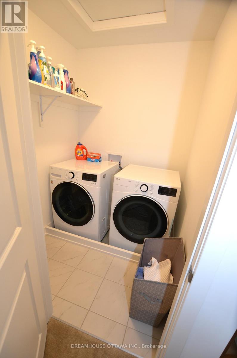 257 Finsbury Avenue, Ottawa, Ontario  K2S 2Y2 - Photo 21 - X12393510