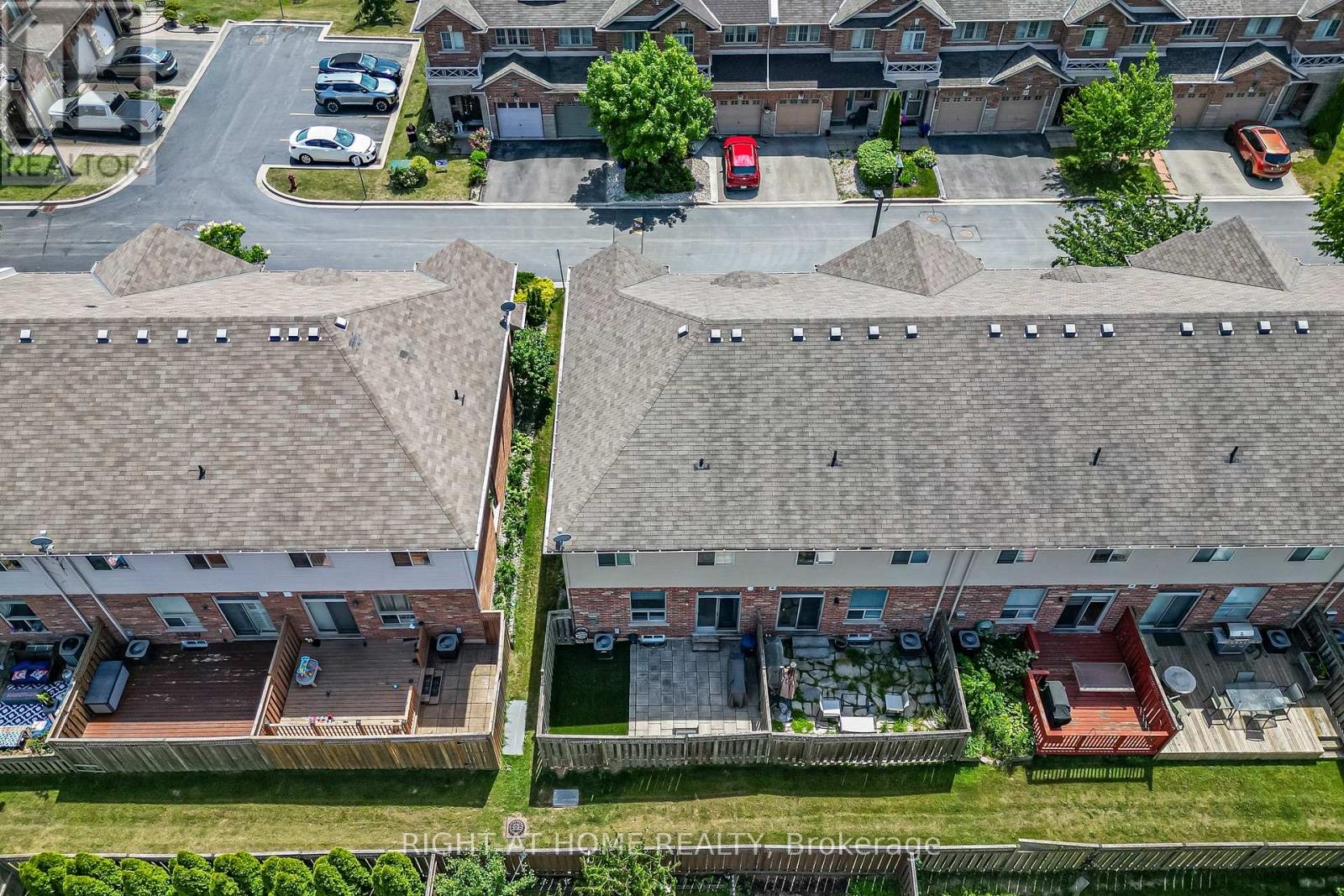 56 Marina Point Crescent, Hamilton, Ontario  L8E 0E4 - Photo 48 - X12393400