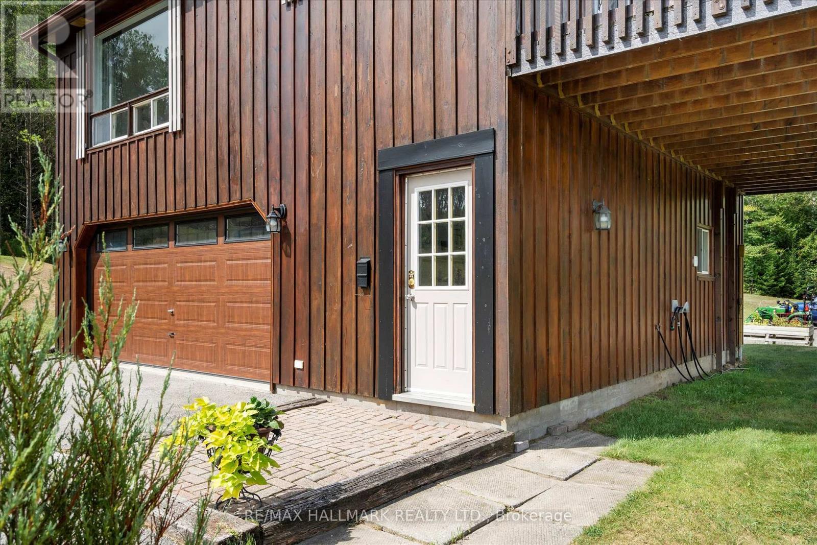 67 Telecom Road, Kawartha Lakes, Ontario  L0A 1K0 - Photo 30 - X12393450