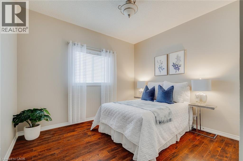 633 Avonwick Avenue, Mississauga, Ontario  L5R 3N9 - Photo 10 - 40763019