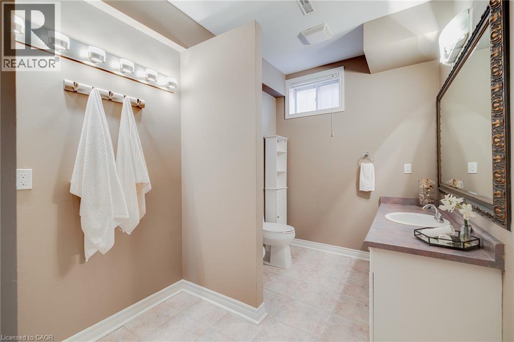 633 Avonwick Avenue, Mississauga, Ontario  L5R 3N9 - Photo 32 - 40763019