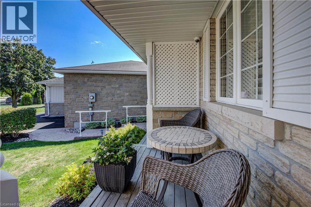 Property at 616 SPINNAKER Crescent image 5