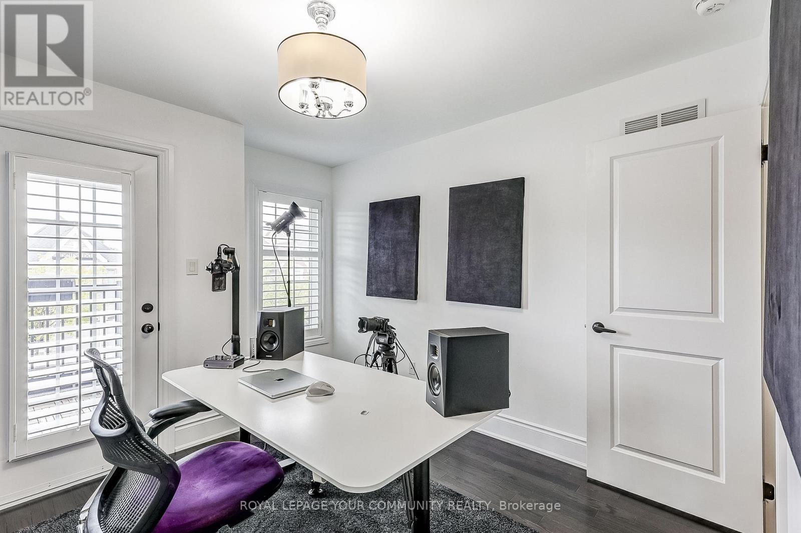 17 Claudview Street, King (King City), Ontario  L7B 0C6 - Photo 28 - N12391554