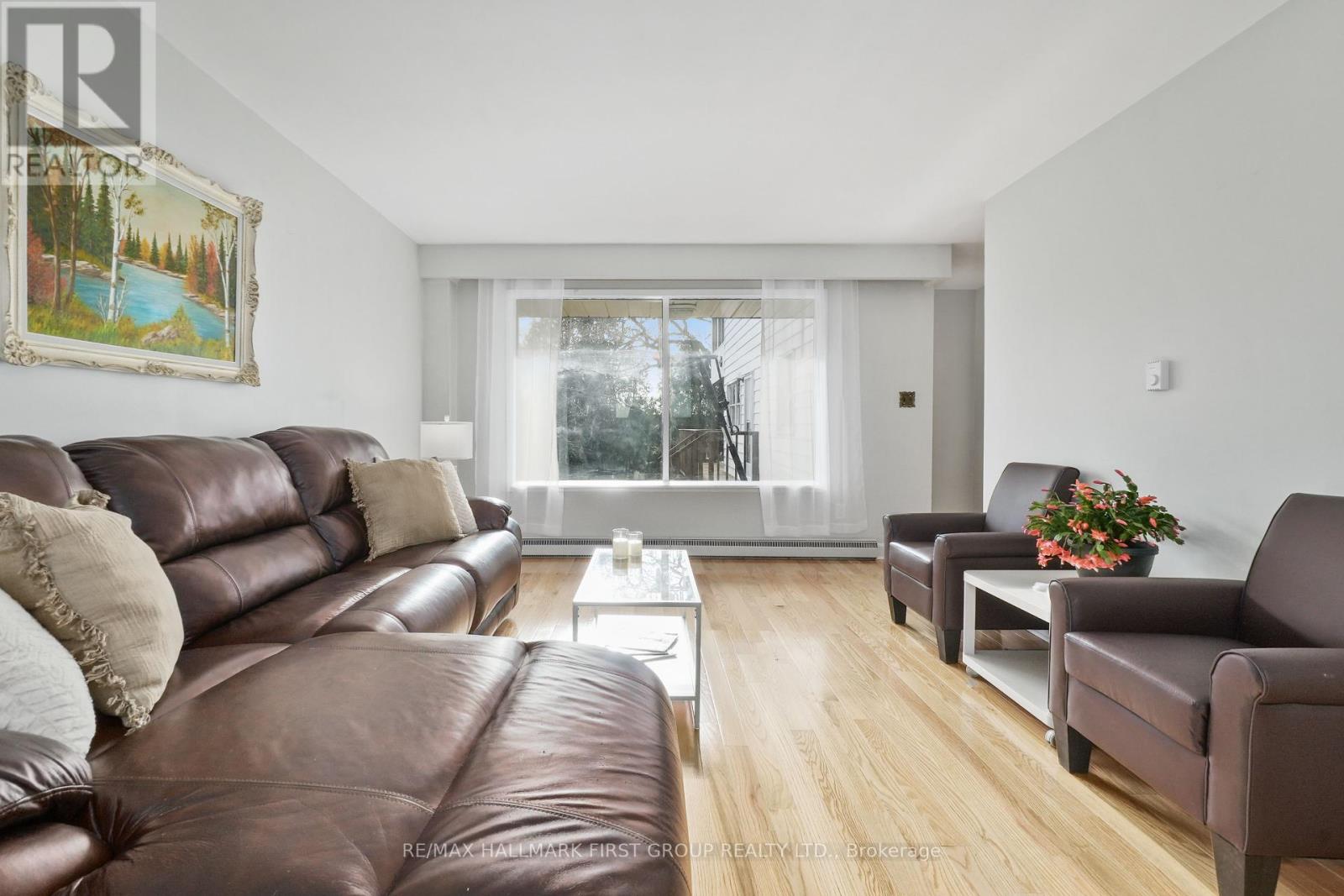 227 Queen Street, Cobourg, Ontario  K9A 1N4 - Photo 6 - X12388178