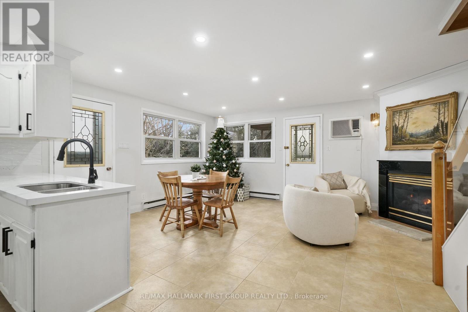 227 Queen Street, Cobourg, Ontario  K9A 1N4 - Photo 14 - X12388178