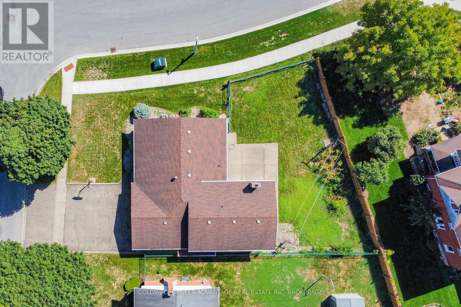 167 Loyalist Drive, Welland, Ontario  L3C 6A3 - Photo 44 - X12375735