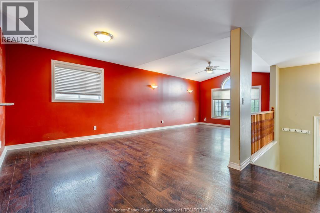 Property at 1418 McMahon image 3