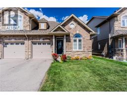 42 CITTADELLA Boulevard, Hamilton, Ontario