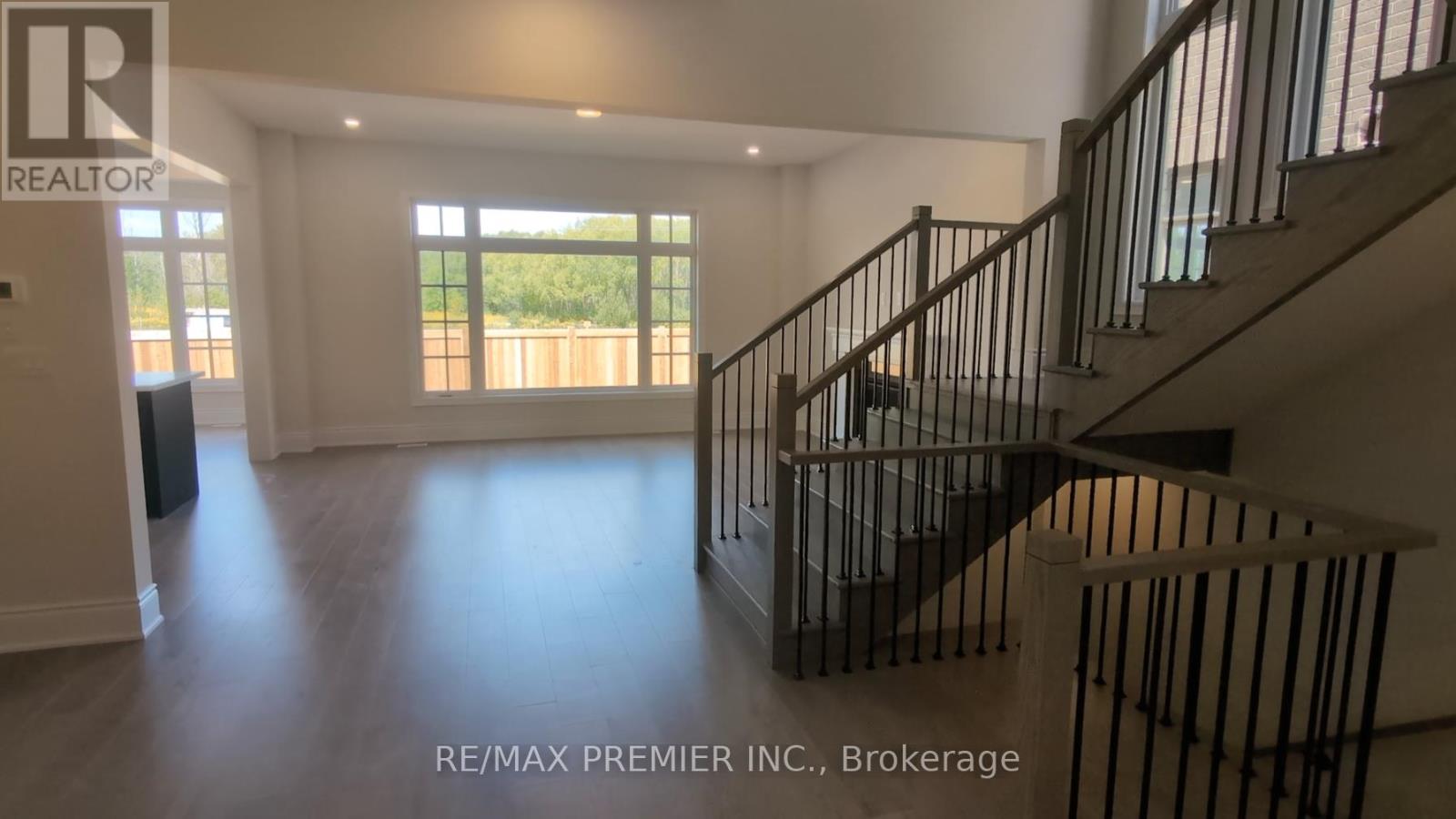 6 Heart Lake Circle, King, Ontario  L7B 0T1 - Photo 8 - N12391529