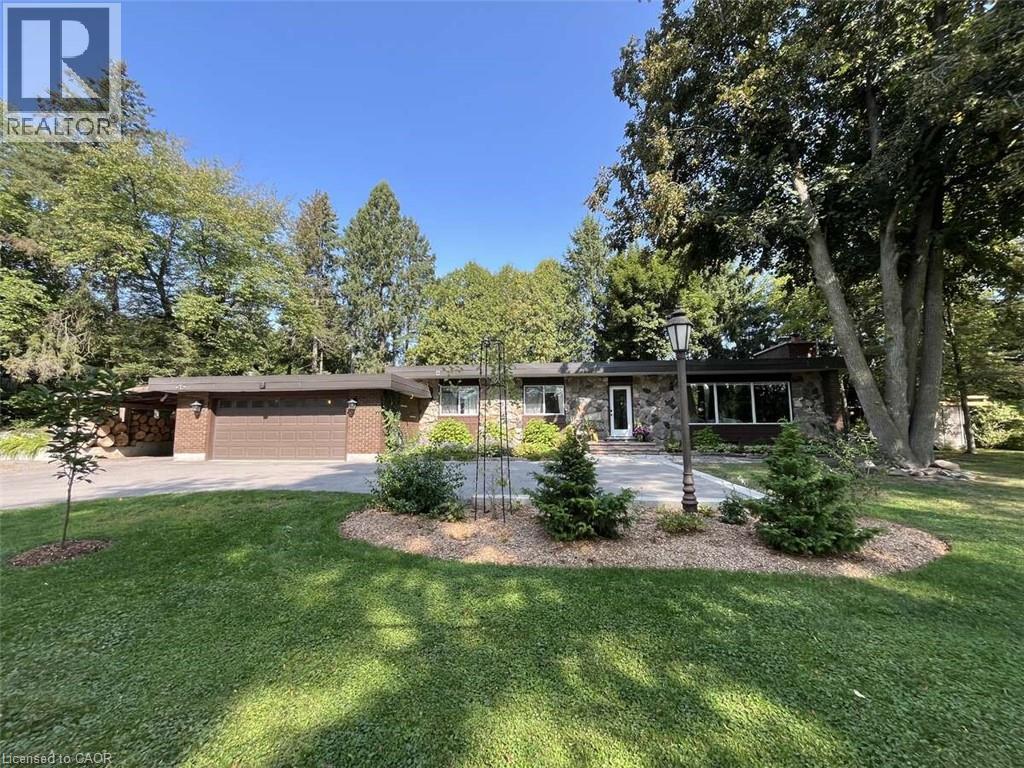 Property at 915 GOVERNORS Road image 3