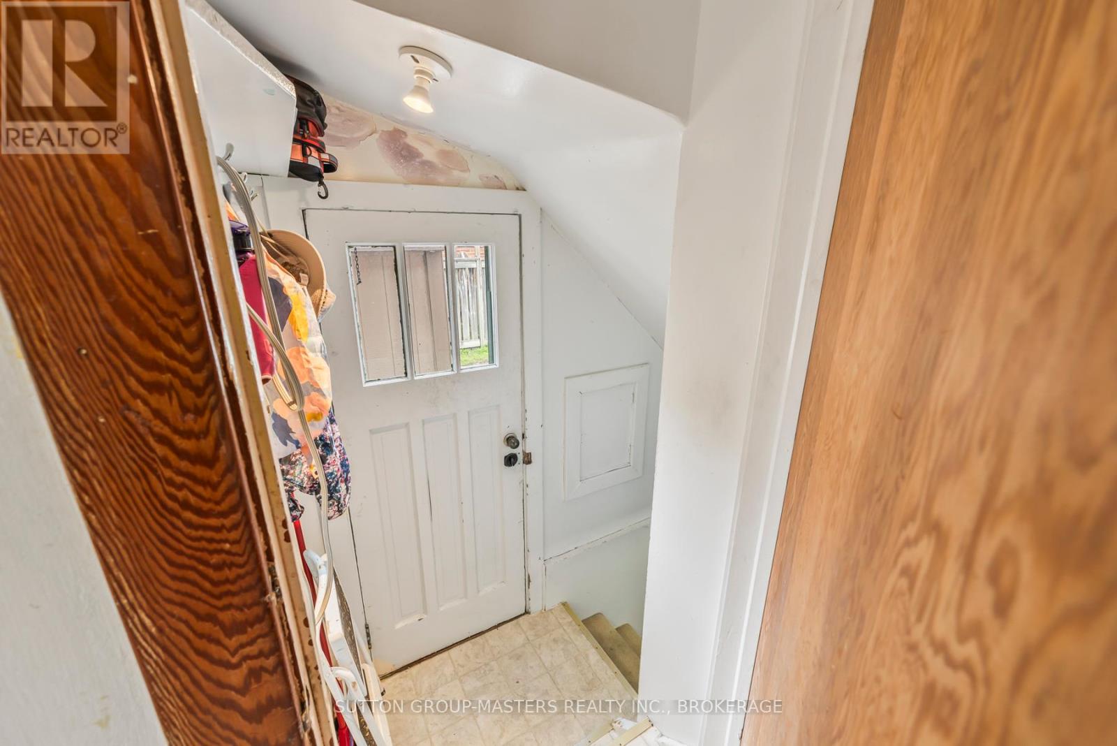 284 Helen Street, Kingston, Ontario  K7L 4P7 - Photo 16 - X12393669