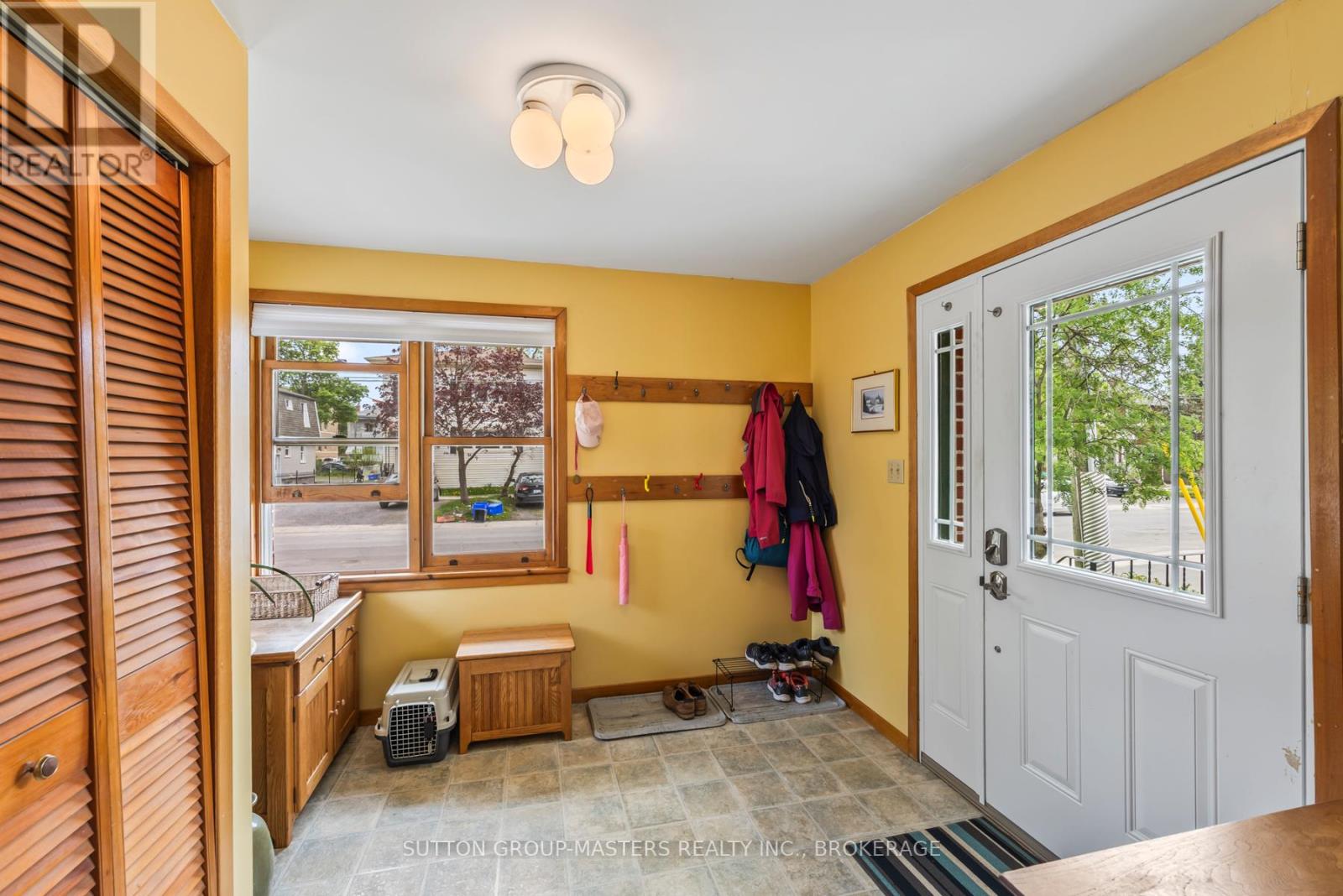 284 Helen Street, Kingston, Ontario  K7L 4P7 - Photo 6 - X12393669