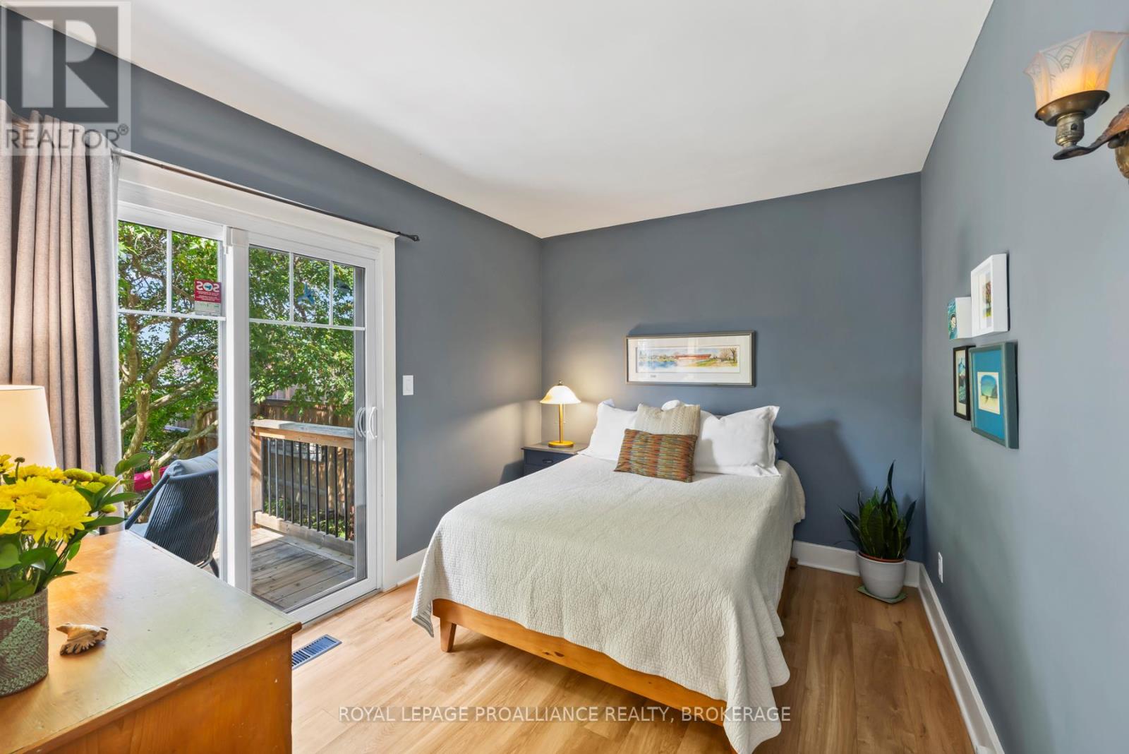 16 Drayton Avenue, Kingston, Ontario  K7K 4X6 - Photo 17 - X12393774