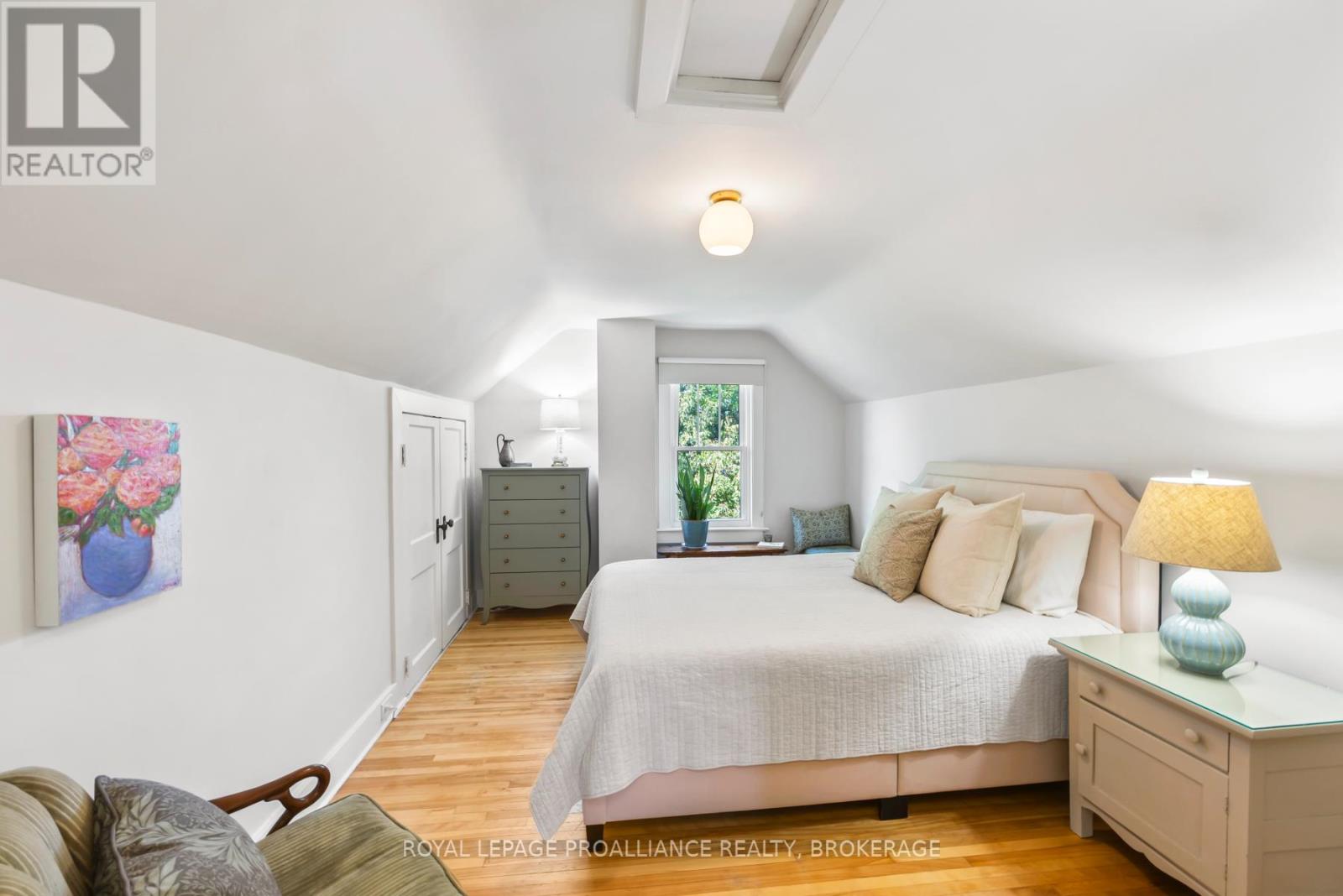 16 Drayton Avenue, Kingston, Ontario  K7K 4X6 - Photo 22 - X12393774