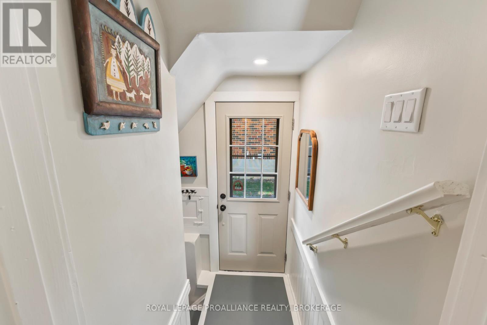 16 Drayton Avenue, Kingston, Ontario  K7K 4X6 - Photo 28 - X12393774