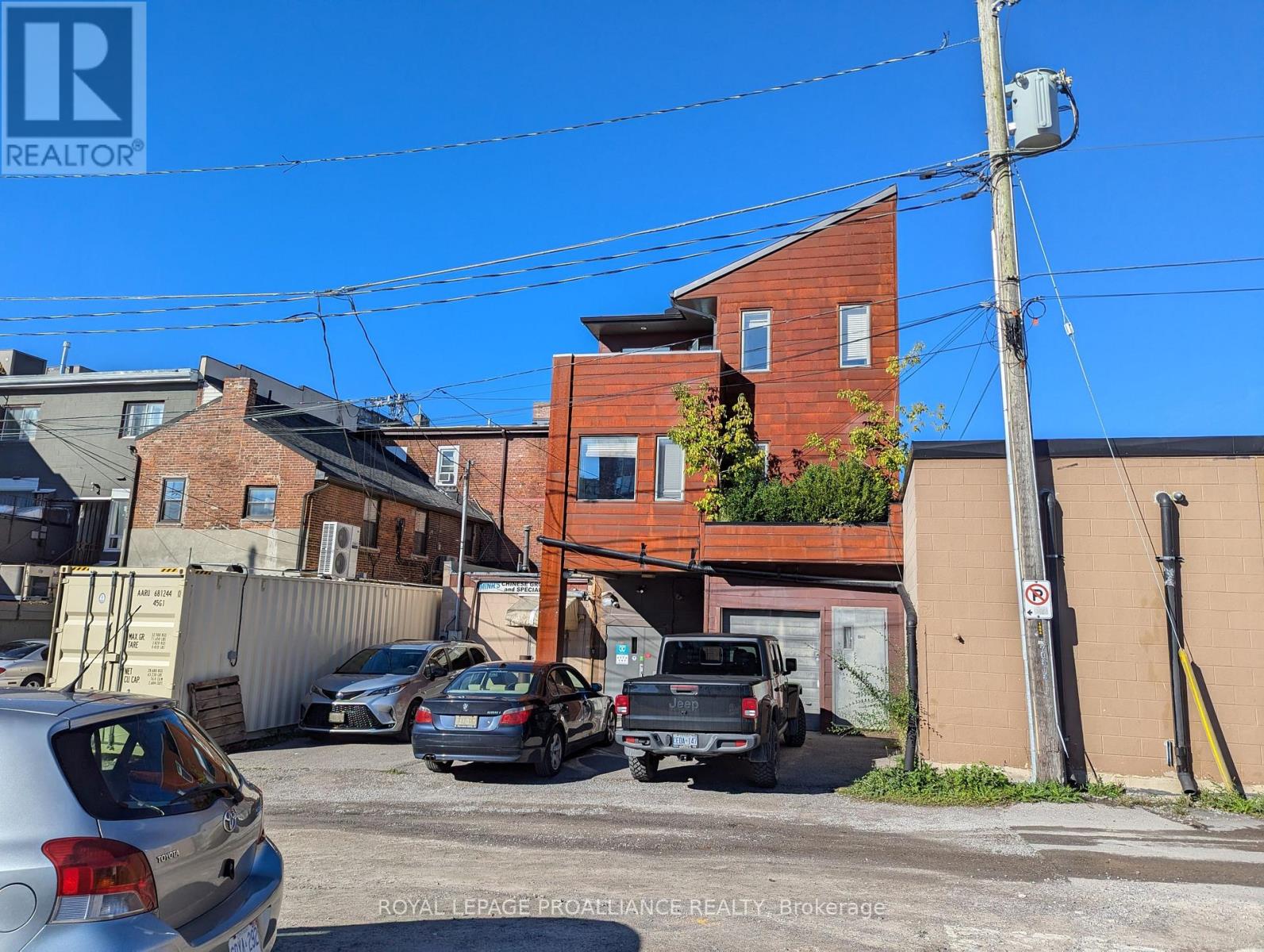 432 George Street N, Peterborough, Ontario  K9H 3R5 - Photo 2 - X12393687