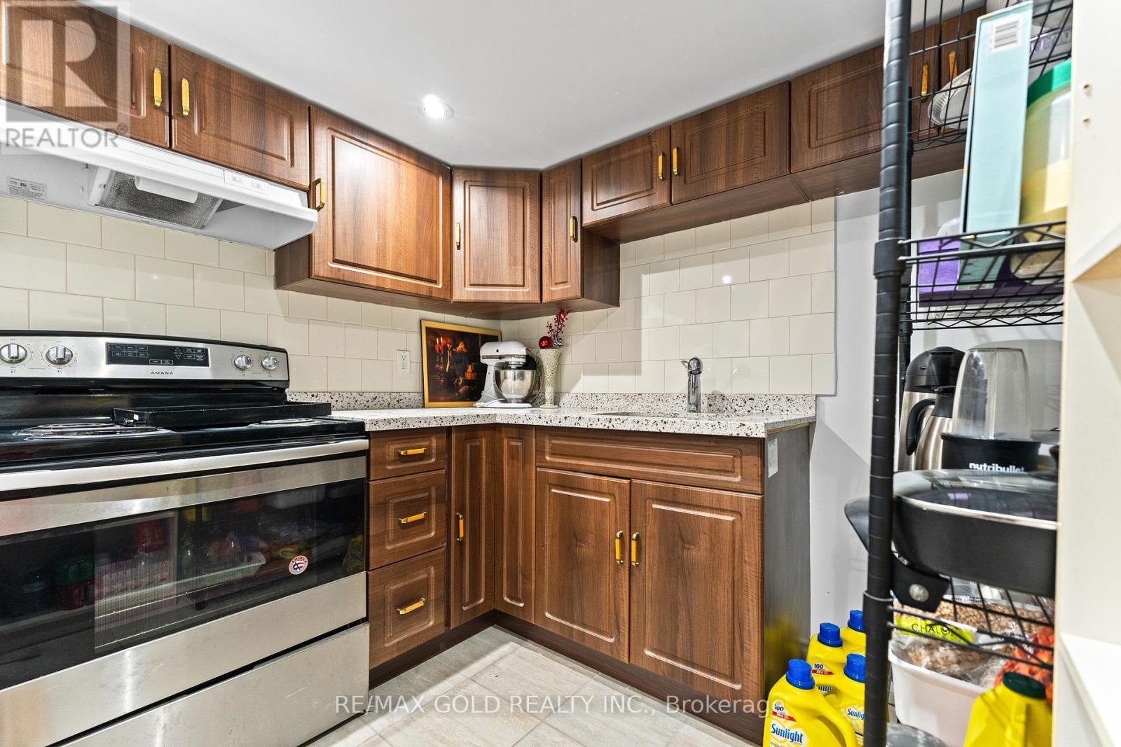83 Mount Ranier Crescent, Brampton (Sandringham-Wellington), Ontario  L6R 2L1 - Photo 33 - W12393197