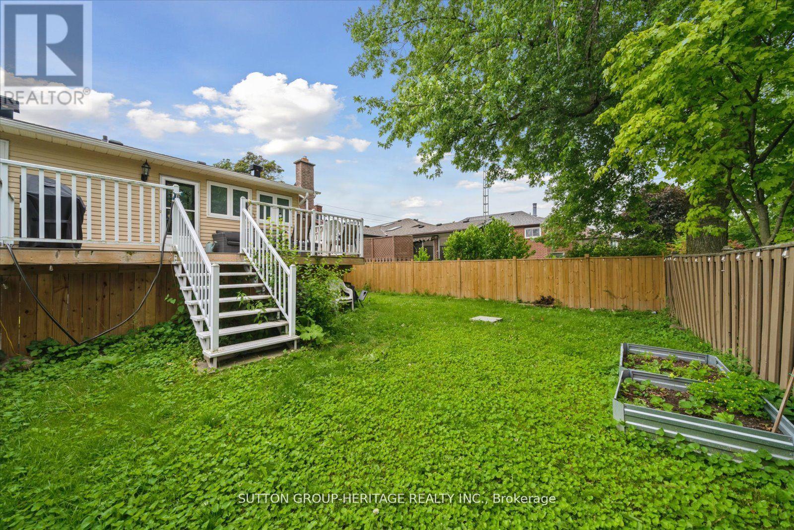 705 Anderson Street, Whitby, Ontario  L1N 3W1 - Photo 29 - E12393485