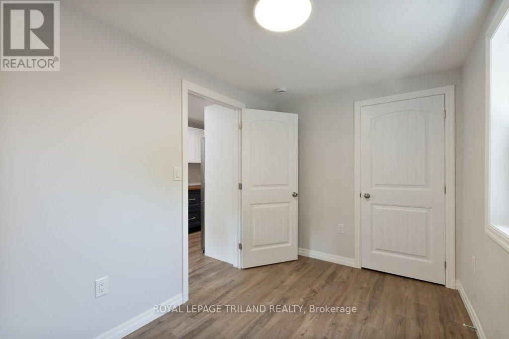 35 Inkerman Street, St. Thomas, Ontario  N5P 3E9 - Photo 22 - X12393585