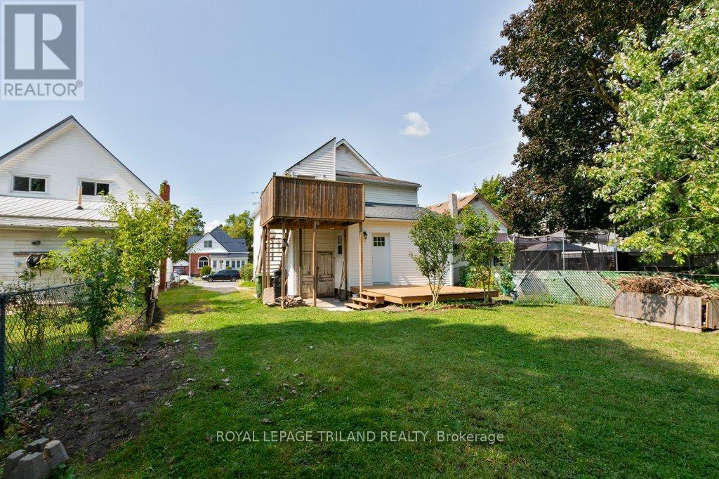 35 Inkerman Street, St. Thomas, Ontario  N5P 3E9 - Photo 27 - X12393585