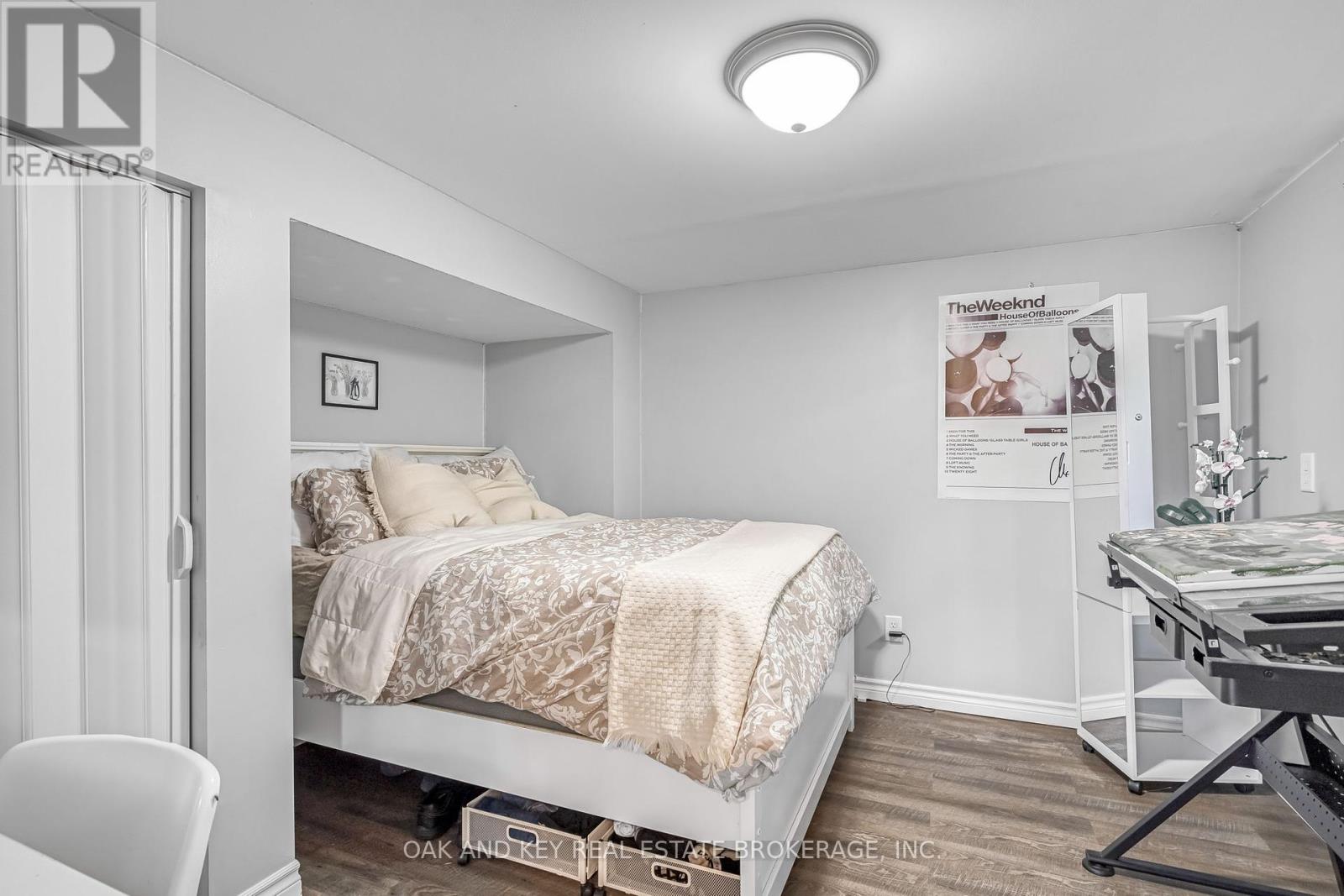 65 Southview Crescent, London South, Ontario  N6J 3L6 - Photo 26 - X12393603