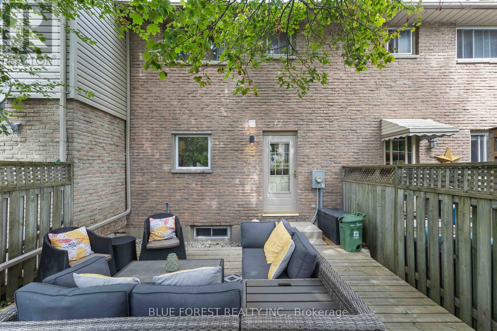 31 - 989 Notre Dame Drive, London South, Ontario  N6J 3C3 - Photo 22 - X12393607