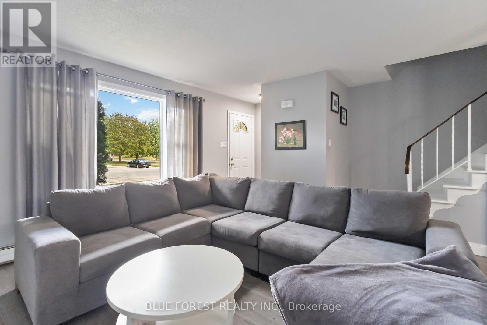 31 - 989 Notre Dame Drive, London South, Ontario  N6J 3C3 - Photo 5 - X12393607