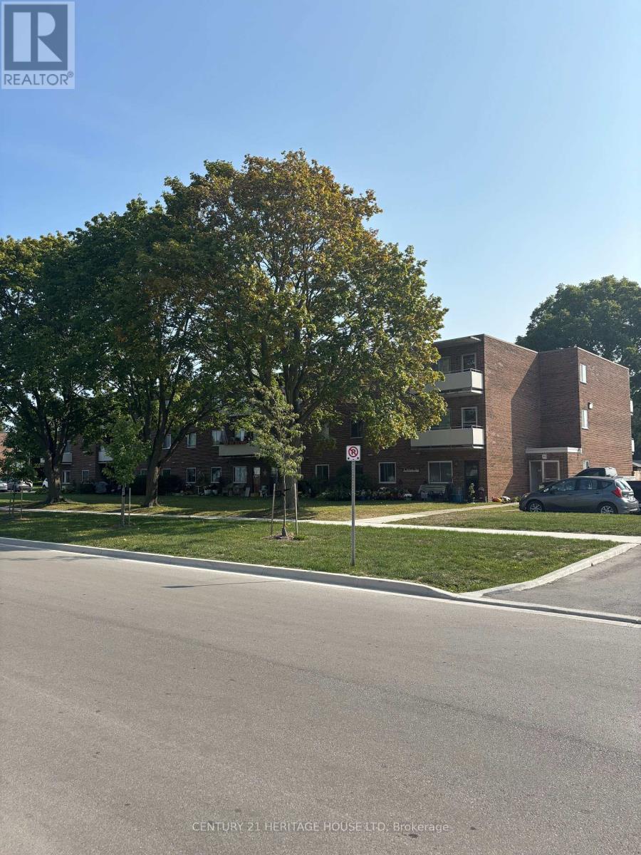 111 - 41 PARKSIDE DRIVE, St. Thomas, Ontario