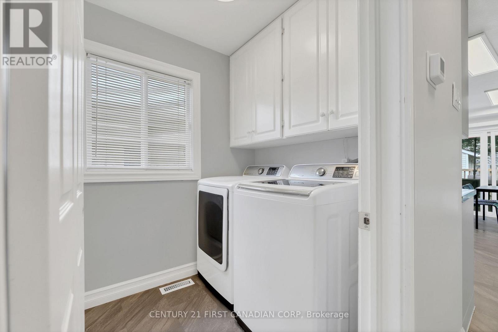 777 Guildwood Boulevard, London North, Ontario  N6H 5G2 - Photo 11 - X12393722