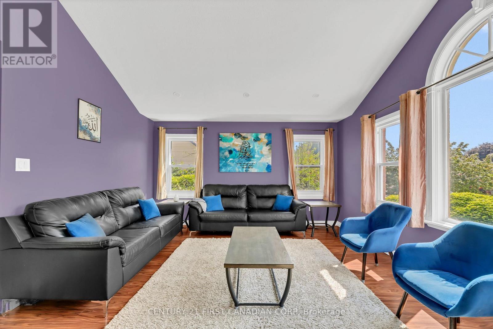 777 Guildwood Boulevard, London North, Ontario  N6H 5G2 - Photo 13 - X12393722