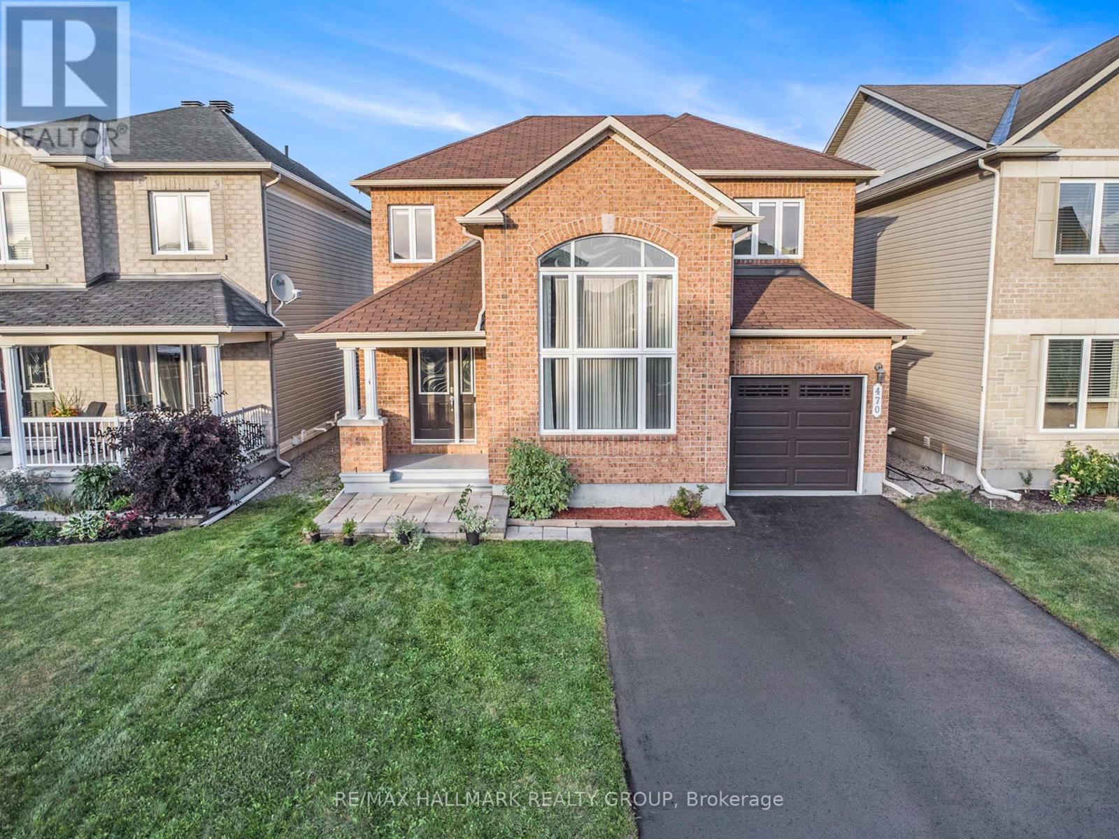 470 Frank Cauley Way, Ottawa, Ontario  K4A 0L5 - Photo 6 - X12393614
