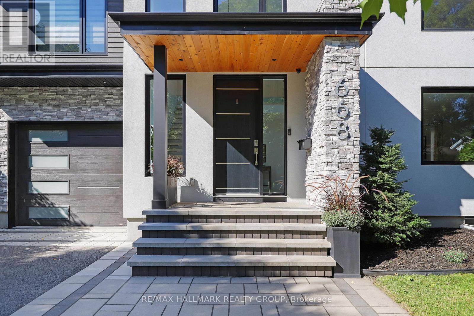 Property at 668 MANSFIELD AVENUE image 3
