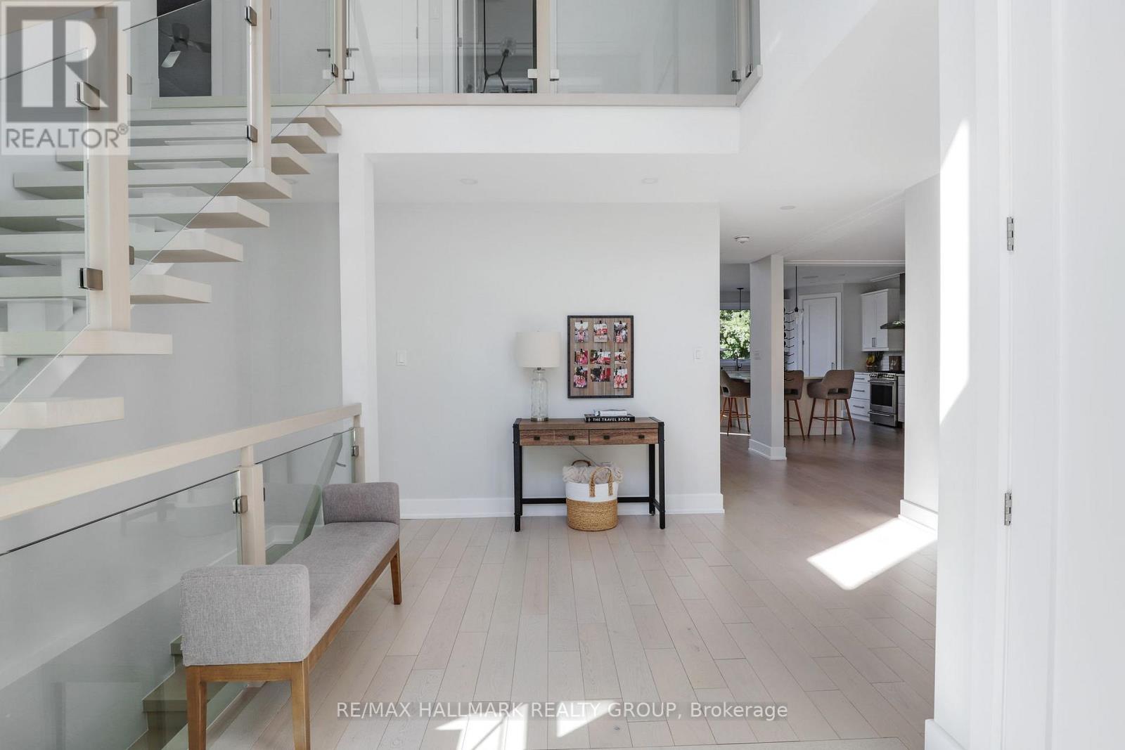 Property at 668 MANSFIELD AVENUE image 4