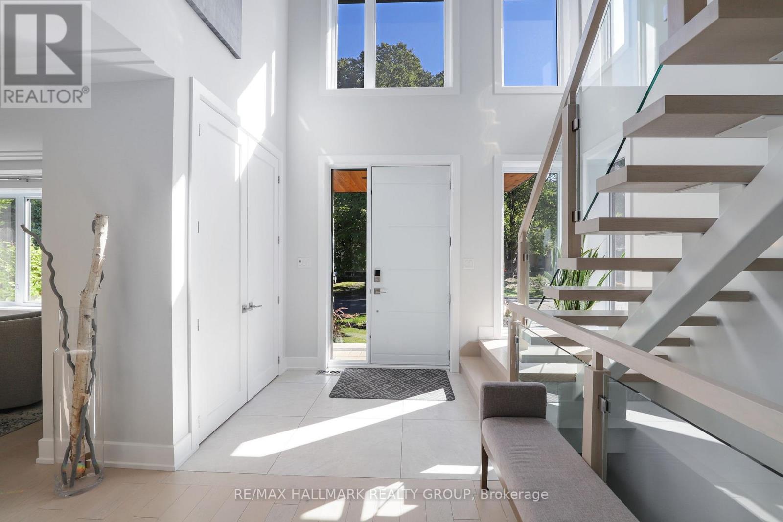 Property at 668 MANSFIELD AVENUE image 5