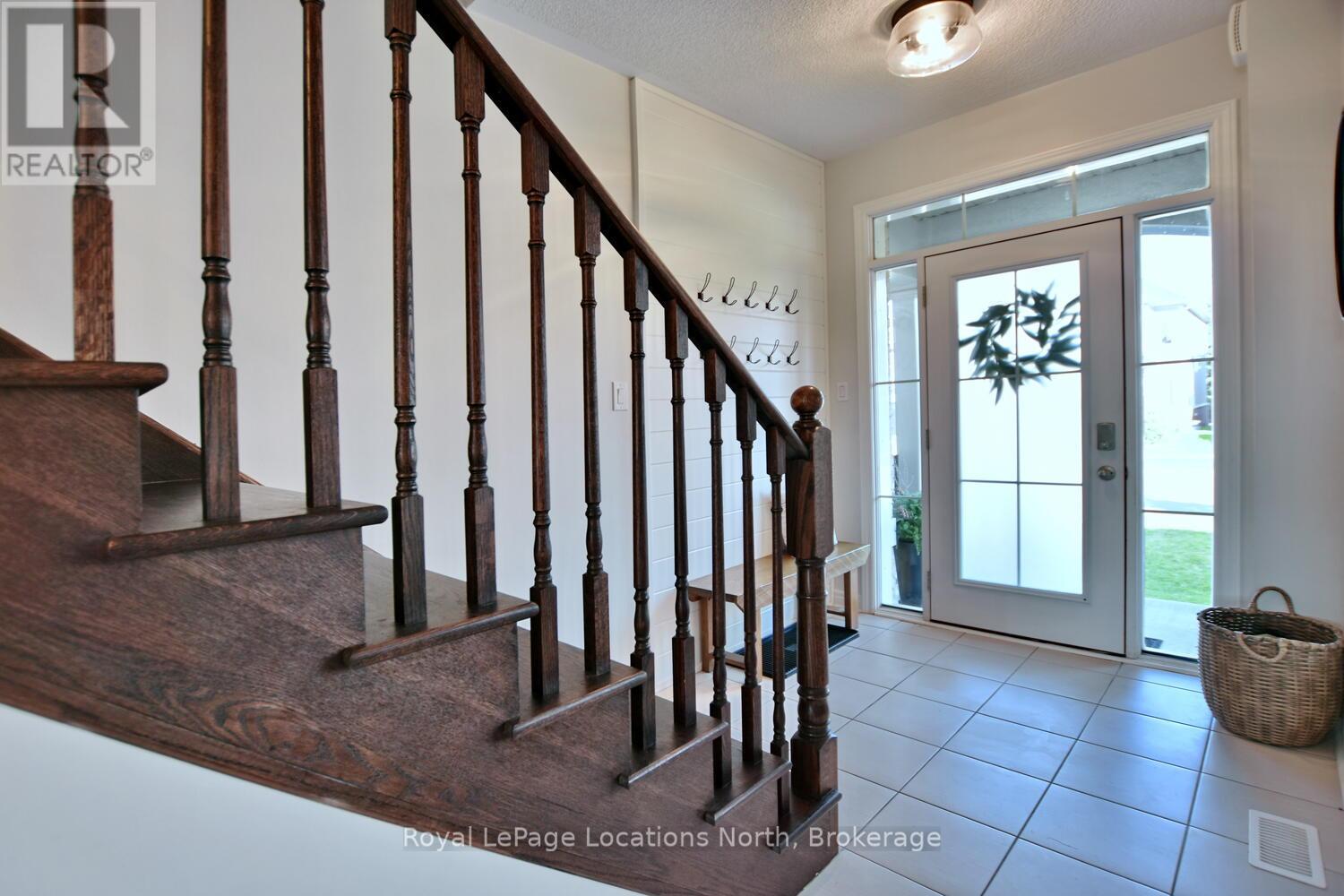 48 Mclean Avenue, Collingwood, Ontario  L9Y 3Z6 - Photo 9 - S12393688
