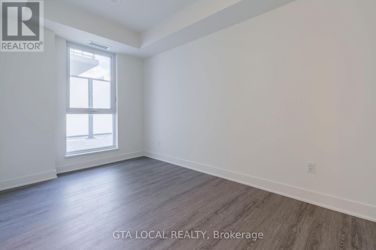 904 - 185 Deerfield Road, Newmarket, Ontario  L3Y 0G7 - Photo 18 - N12393557
