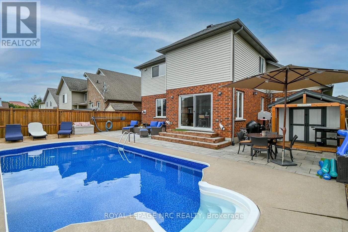 8665 Westport Drive, Niagara Falls, Ontario  L2H 0A3 - Photo 45 - X12393627