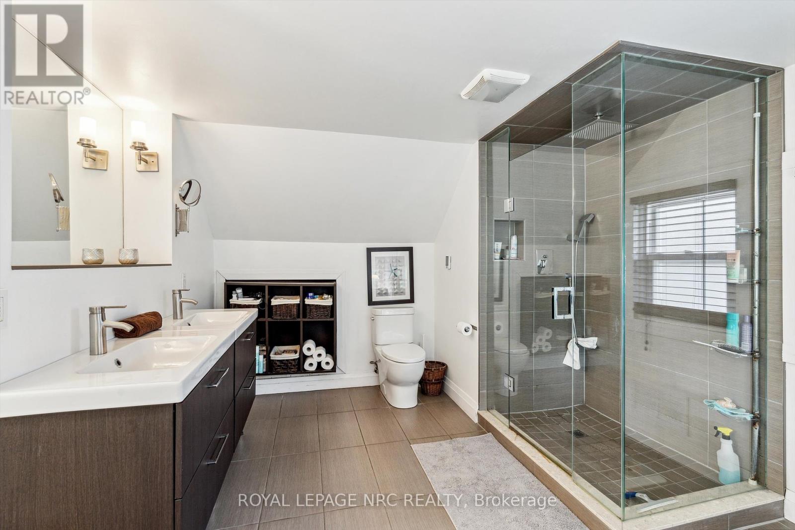 75 Yates Street, St. Catharines, Ontario  L2R 5R7 - Photo 30 - X12393631