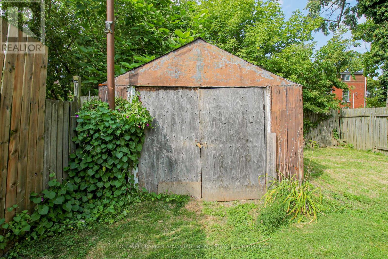 72 Regent Street, Welland, Ontario  L3B 4H6 - Photo 42 - X12393699