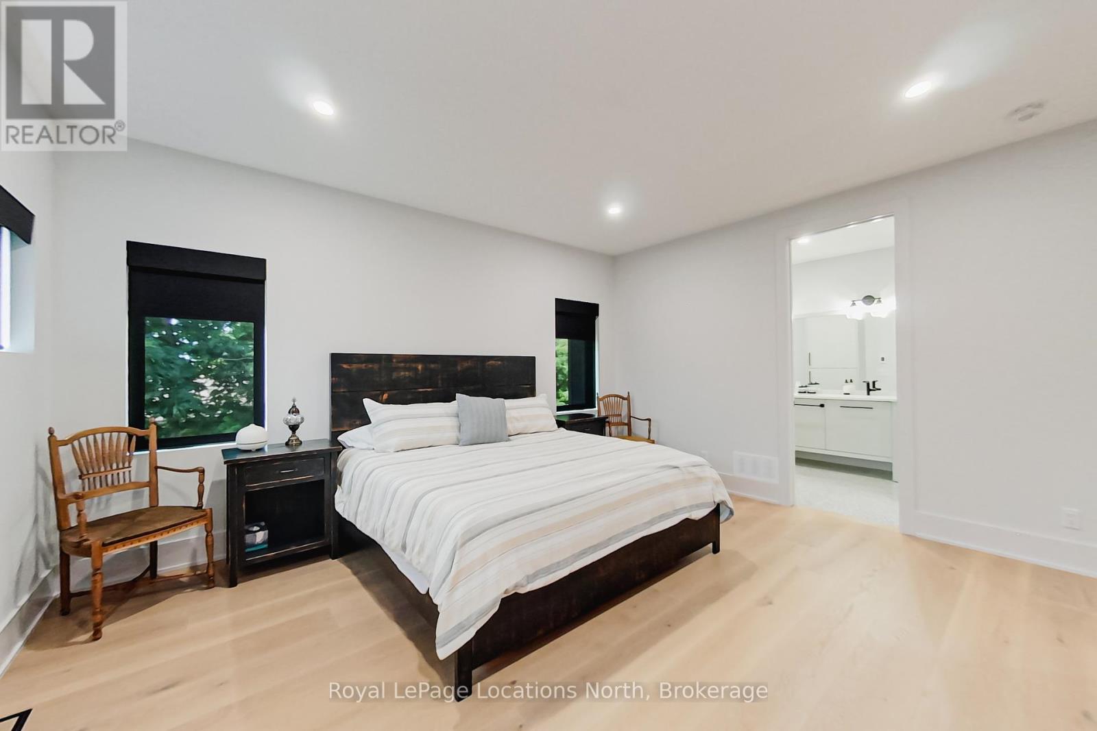 74 Arthur Street E, Blue Mountains, Ontario  N0H 2P0 - Photo 18 - X12393675