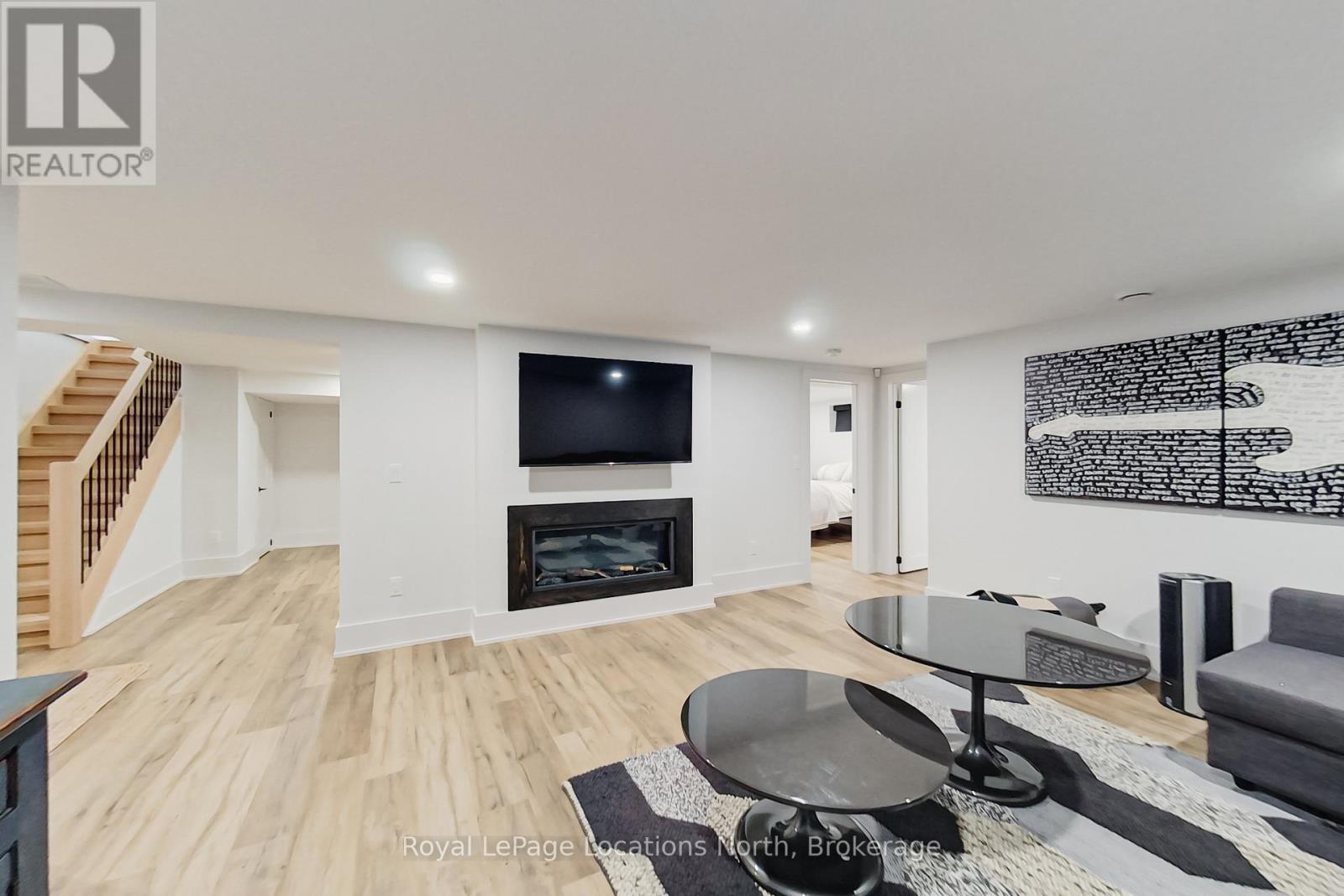 74 Arthur Street E, Blue Mountains, Ontario  N0H 2P0 - Photo 27 - X12393675